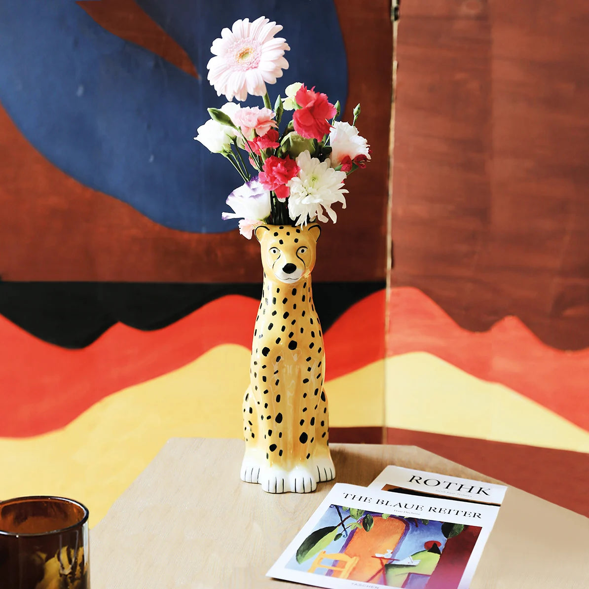 Vase, Cheetah