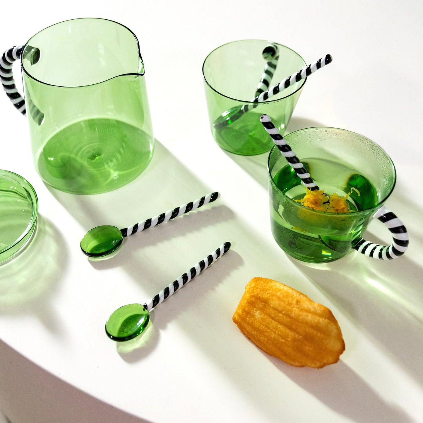 Glass duet green set of 2